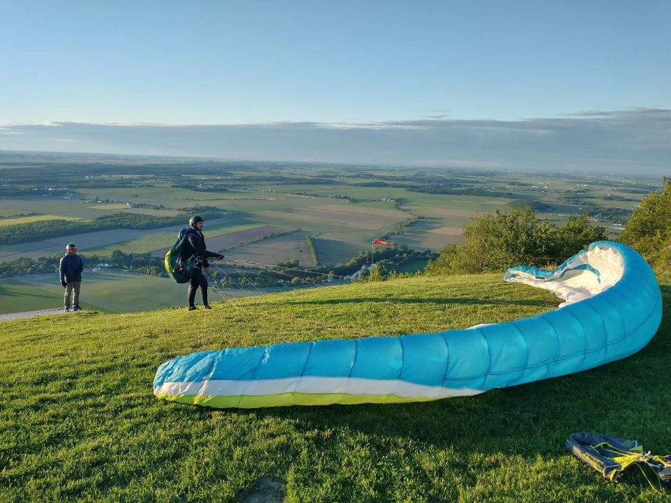 Décollage nord CVLY Summit Paragliding